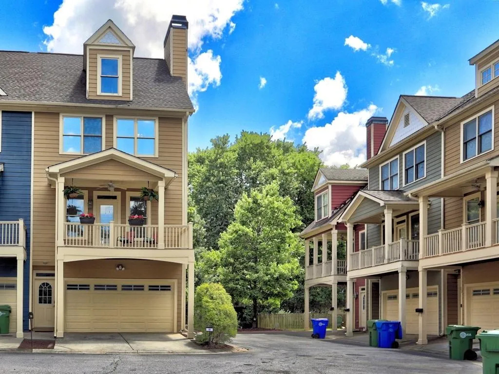1079 Marietta Boulevard Nw, Atlanta, Georgia 30318, 4 Bedrooms Bedrooms, ,3 BathroomsBathrooms,Residential,For Sale,1079 Marietta Boulevard Nw,7628661