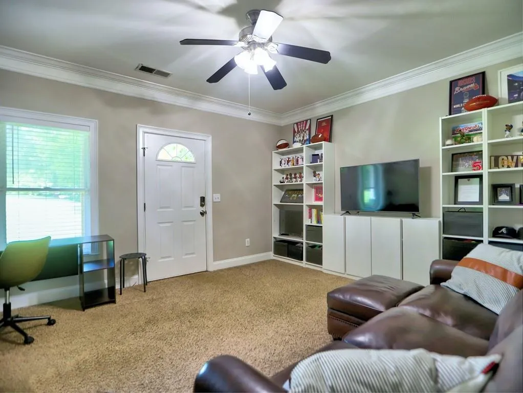 1079 Marietta Boulevard Nw, Atlanta, Georgia 30318, 4 Bedrooms Bedrooms, ,3 BathroomsBathrooms,Residential,For Sale,1079 Marietta Boulevard Nw,7628661