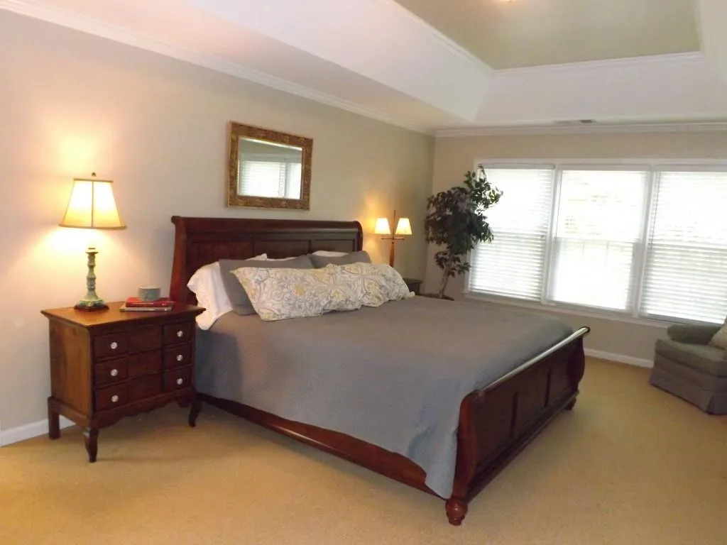 640 Glenridge Close Drive, Sandy Springs, Georgia 30328, 4 Bedrooms Bedrooms, ,2 BathroomsBathrooms,Residential,Sold,640 Glenridge Close Drive,5713003