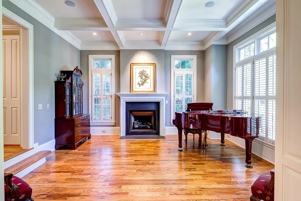 4158 Wieuca Road Ne, Atlanta, Georgia 30342, 5 Bedrooms Bedrooms, ,5 BathroomsBathrooms,Residential,Sold,4158 Wieuca Road Ne,5809269