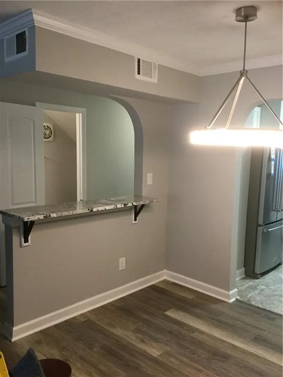 6700 Roswell Road Unit 33f, Atlanta, Georgia 30328, 2 Bedrooms Bedrooms, ,1 BathroomBathrooms,Residential,Sold,6700 Roswell Road Unit 33f,6674034