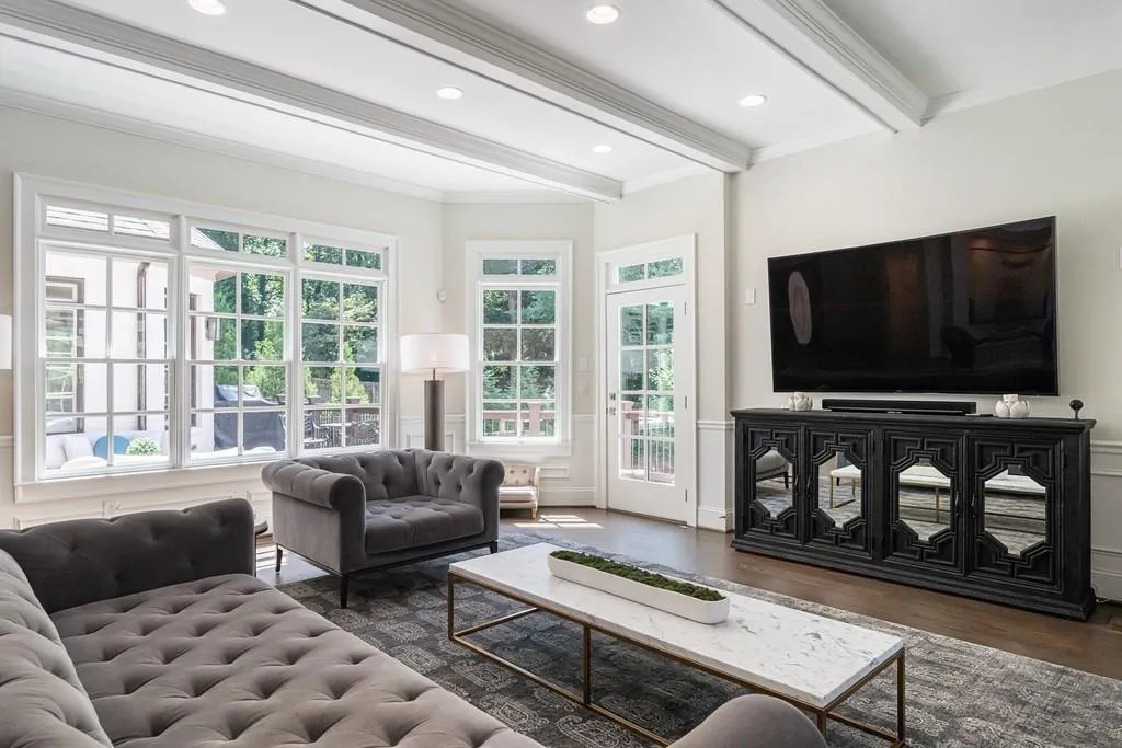 4740 Powers Ferry Road, Sandy Springs, Georgia 30327, 6 Bedrooms Bedrooms, ,5 BathroomsBathrooms,Residential,Sold,4740 Powers Ferry Road,6910234