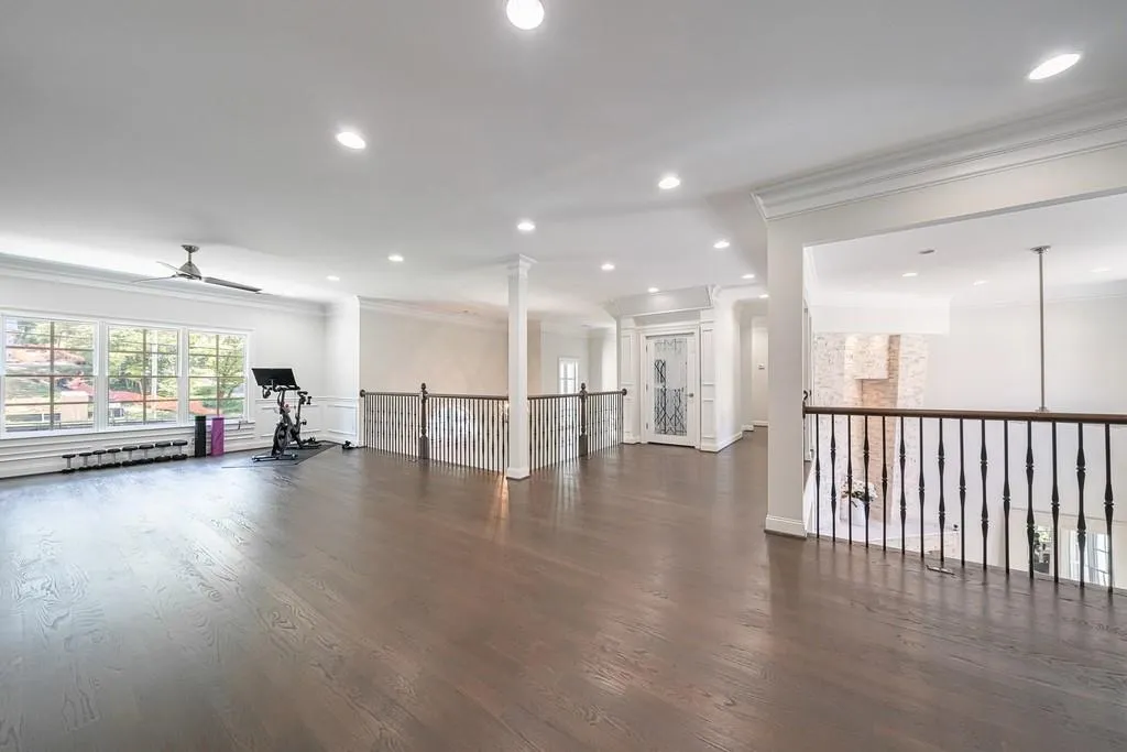 4740 Powers Ferry Road, Sandy Springs, Georgia 30327, 6 Bedrooms Bedrooms, ,5 BathroomsBathrooms,Residential,Sold,4740 Powers Ferry Road,6910234