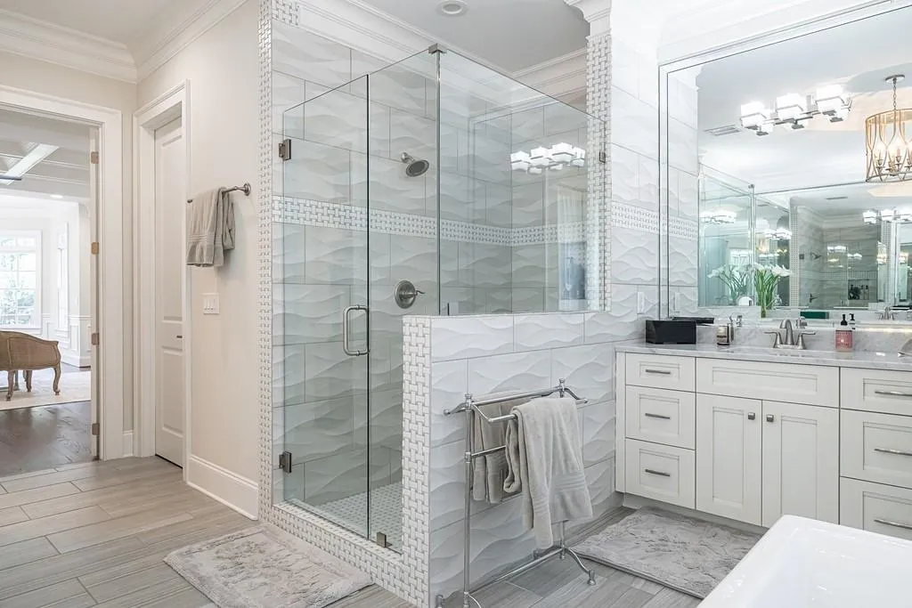 4740 Powers Ferry Road, Sandy Springs, Georgia 30327, 6 Bedrooms Bedrooms, ,5 BathroomsBathrooms,Residential,Sold,4740 Powers Ferry Road,6910234