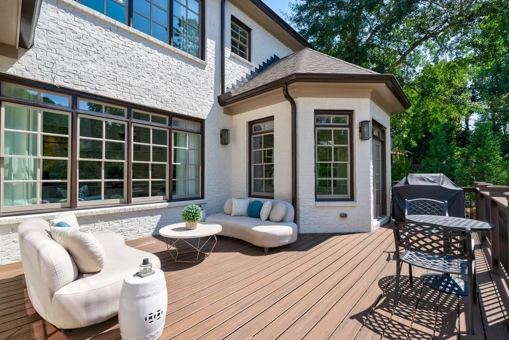 4740 Powers Ferry Road, Sandy Springs, Georgia 30327, 6 Bedrooms Bedrooms, ,5 BathroomsBathrooms,Residential,Sold,4740 Powers Ferry Road,6910234