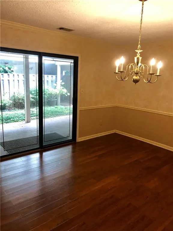 244 The South Chace, Sandy Springs, Georgia 30328, 2 Bedrooms Bedrooms, ,2 BathroomsBathrooms,Residential,Sold,244 The South Chace,6060269