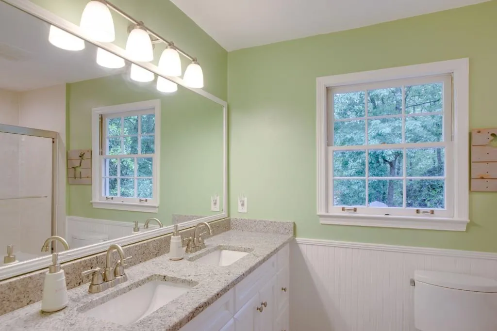 2757 Spalding Drive, Sandy Springs, Georgia 30350, 4 Bedrooms Bedrooms, ,2 BathroomsBathrooms,Residential,Sold,2757 Spalding Drive,5842606