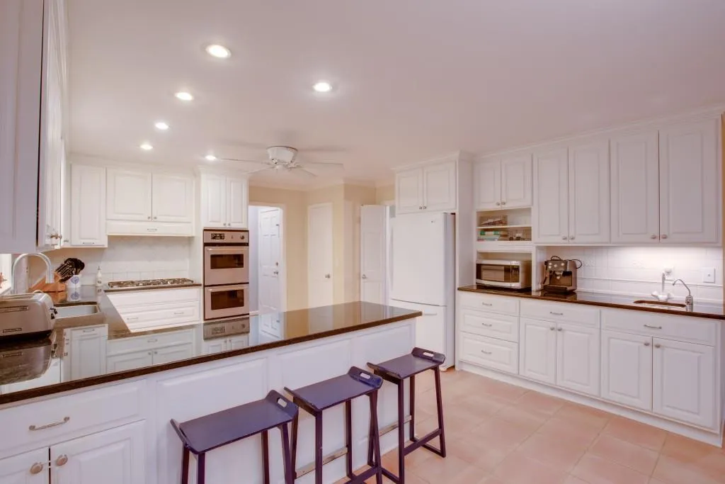 2757 Spalding Drive, Sandy Springs, Georgia 30350, 4 Bedrooms Bedrooms, ,2 BathroomsBathrooms,Residential,Sold,2757 Spalding Drive,5842606