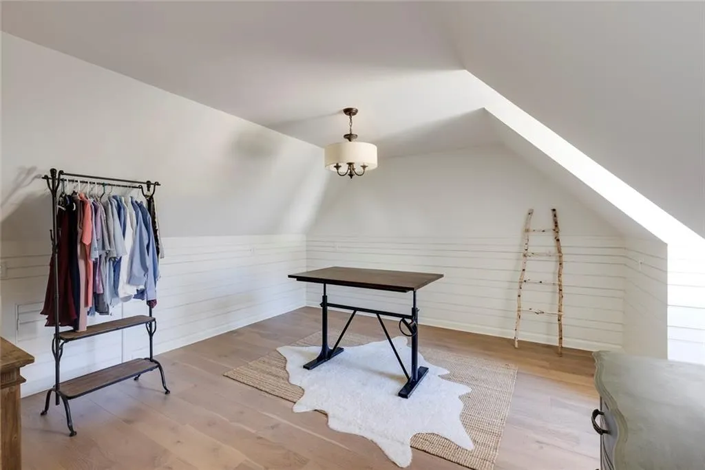 2190 Spalding Drive, Sandy Springs, Georgia 30350, 4 Bedrooms Bedrooms, ,3 BathroomsBathrooms,Residential,Sold,2190 Spalding Drive,7533009