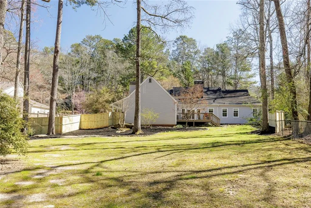 2190 Spalding Drive, Sandy Springs, Georgia 30350, 4 Bedrooms Bedrooms, ,3 BathroomsBathrooms,Residential,Sold,2190 Spalding Drive,7533009