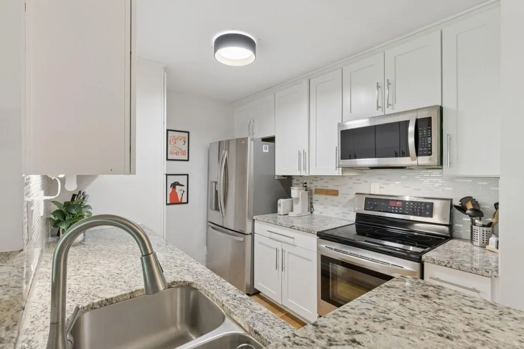 1024 Chastain Park Court, Atlanta, Georgia 30342, 1 Bedroom Bedrooms, 0 ,1 BathroomBathrooms,Residential,For Sale,1024 Chastain Park Court,7761446