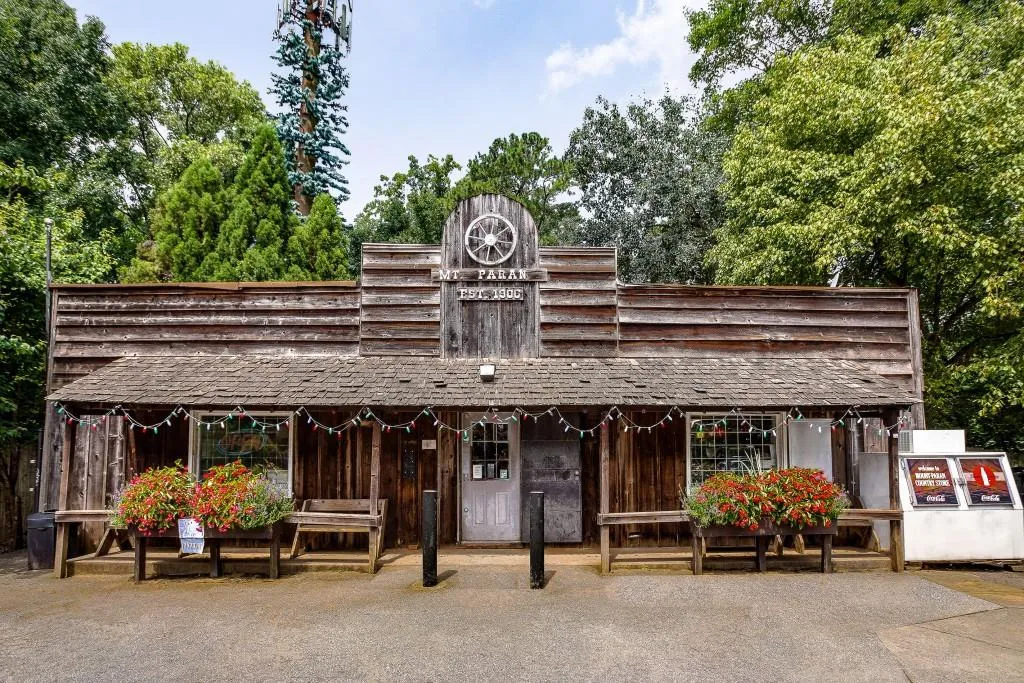 1024 Chastain Park Court, Atlanta, Georgia 30342, 1 Bedroom Bedrooms, 0 ,1 BathroomBathrooms,Residential,For Sale,1024 Chastain Park Court,7761446