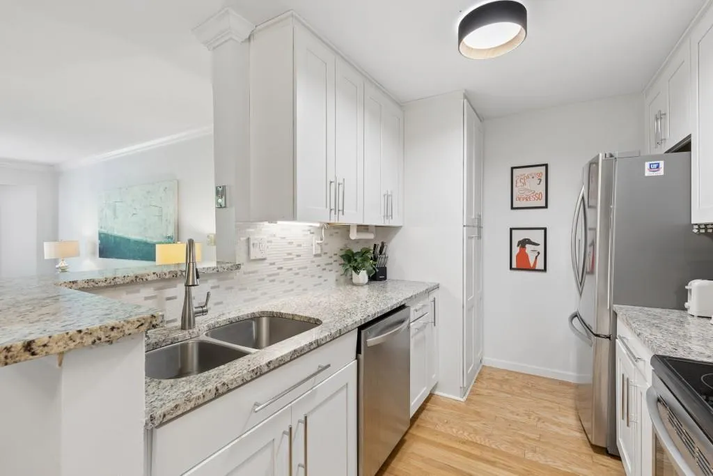 1024 Chastain Park Court, Atlanta, Georgia 30342, 1 Bedroom Bedrooms, 0 ,1 BathroomBathrooms,Residential,For Sale,1024 Chastain Park Court,7761446