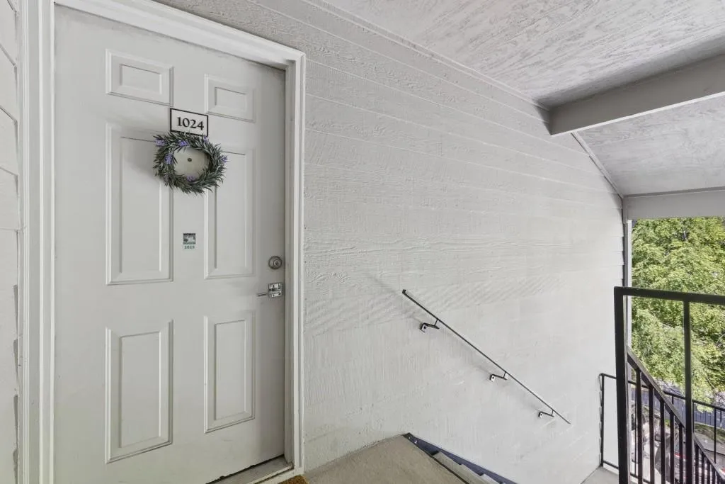 1024 Chastain Park Court, Atlanta, Georgia 30342, 1 Bedroom Bedrooms, 0 ,1 BathroomBathrooms,Residential,For Sale,1024 Chastain Park Court,7761446