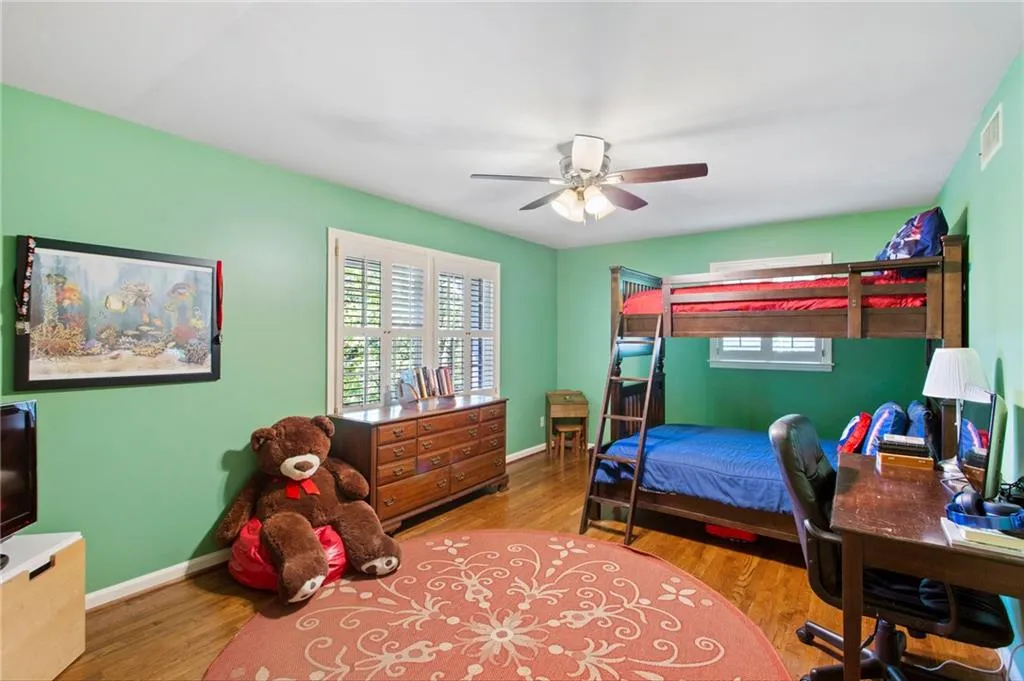 710 Spalding Drive, Sandy Springs, Georgia 30328, 4 Bedrooms Bedrooms, ,2 BathroomsBathrooms,Residential,Sold,710 Spalding Drive,6957354