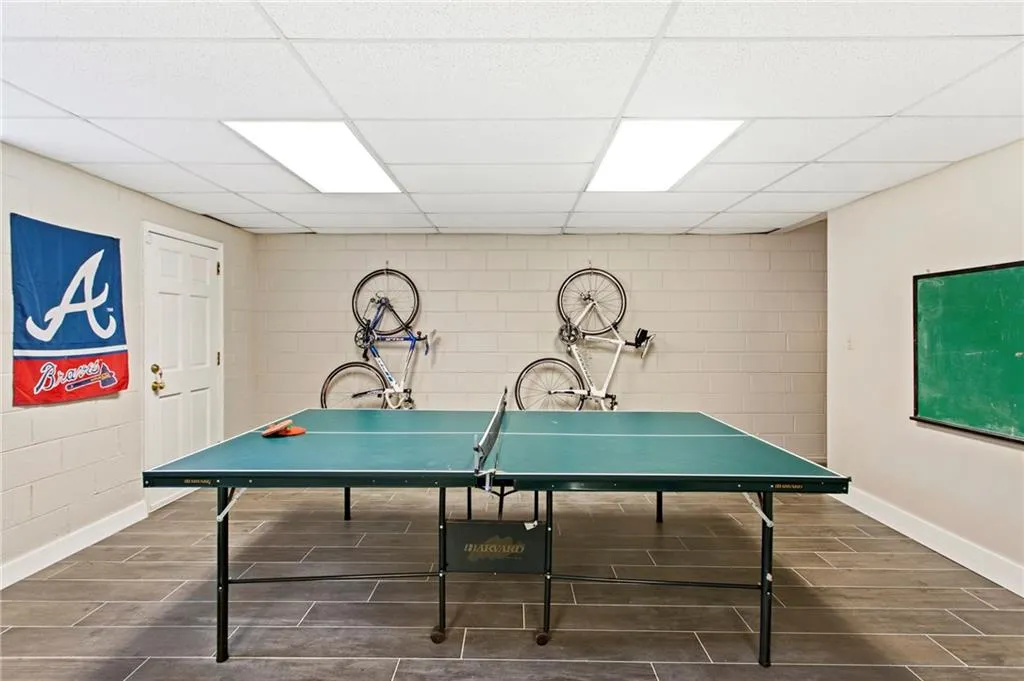 710 Spalding Drive, Sandy Springs, Georgia 30328, 4 Bedrooms Bedrooms, ,2 BathroomsBathrooms,Residential,Sold,710 Spalding Drive,6957354