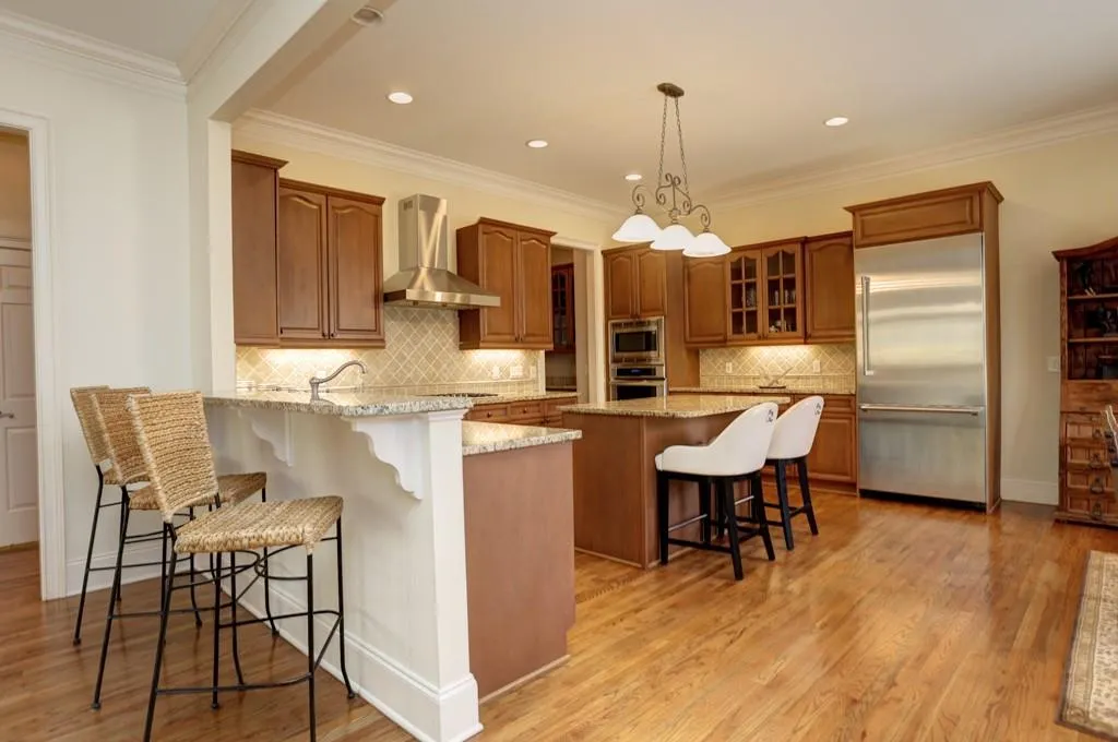 61 W Belle Isle Road, Sandy Springs, Georgia 30342, 4 Bedrooms Bedrooms, ,4 BathroomsBathrooms,Residential,Sold,61 W Belle Isle Road,5665011