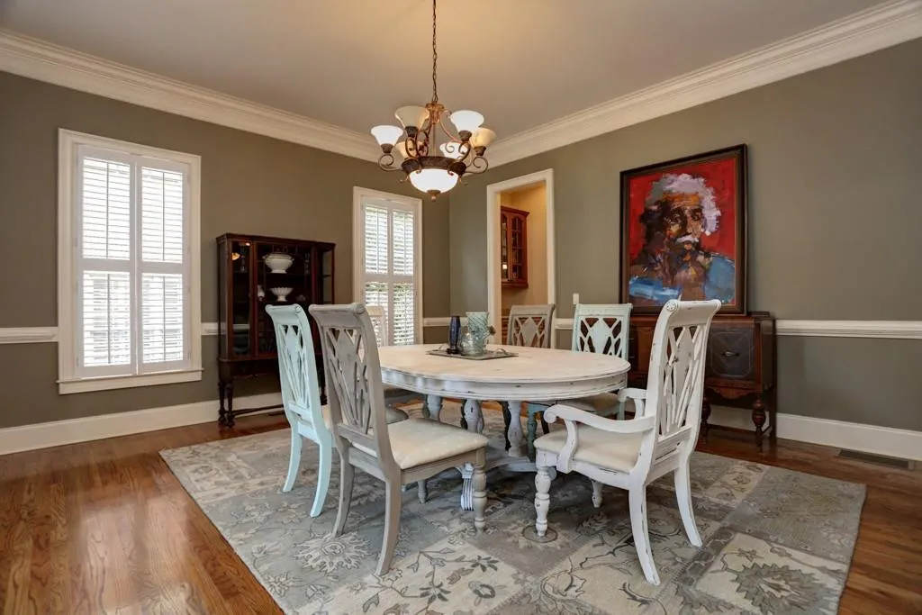 61 W Belle Isle Road, Sandy Springs, Georgia 30342, 4 Bedrooms Bedrooms, ,4 BathroomsBathrooms,Residential,Sold,61 W Belle Isle Road,5665011