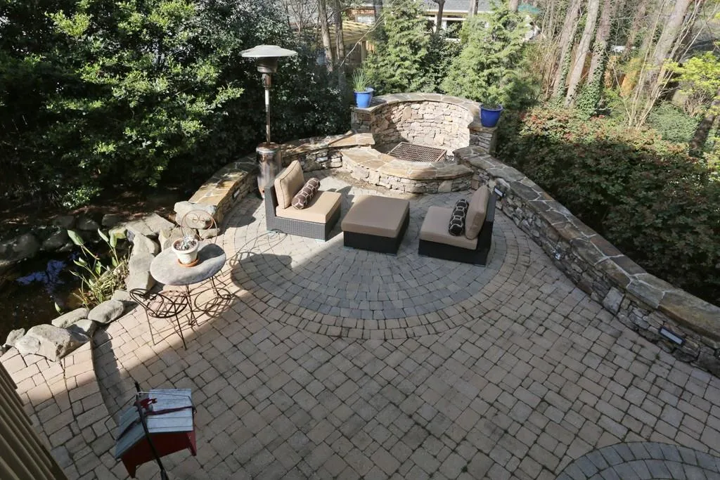 61 W Belle Isle Road, Sandy Springs, Georgia 30342, 4 Bedrooms Bedrooms, ,4 BathroomsBathrooms,Residential,Sold,61 W Belle Isle Road,5665011