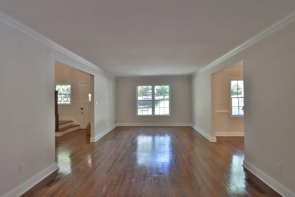 795 Spalding Drive, Sandy Springs, Georgia 30328, 5 Bedrooms Bedrooms, ,4 BathroomsBathrooms,Residential,Sold,795 Spalding Drive,6635871