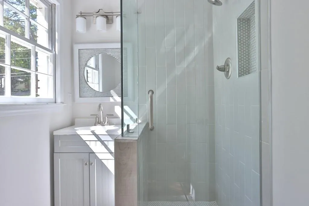 795 Spalding Drive, Sandy Springs, Georgia 30328, 5 Bedrooms Bedrooms, ,4 BathroomsBathrooms,Residential,Sold,795 Spalding Drive,6635871