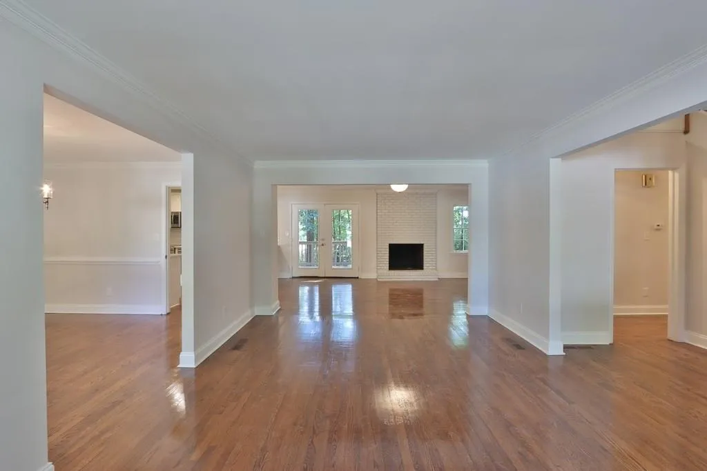 795 Spalding Drive, Sandy Springs, Georgia 30328, 5 Bedrooms Bedrooms, ,4 BathroomsBathrooms,Residential,Sold,795 Spalding Drive,6635871