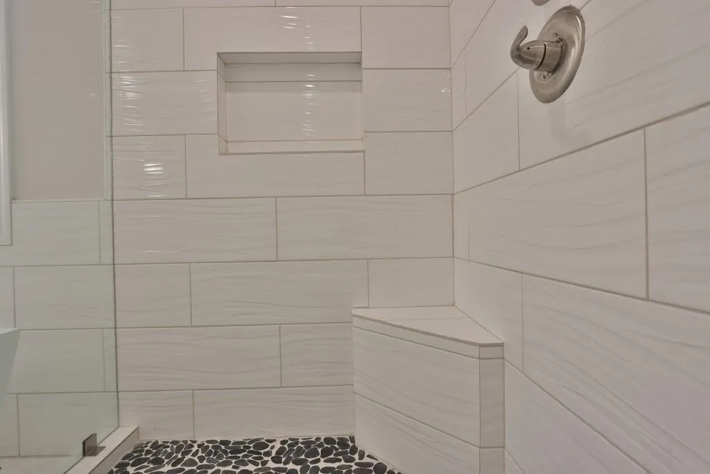 795 Spalding Drive, Sandy Springs, Georgia 30328, 5 Bedrooms Bedrooms, ,4 BathroomsBathrooms,Residential,Sold,795 Spalding Drive,6635871