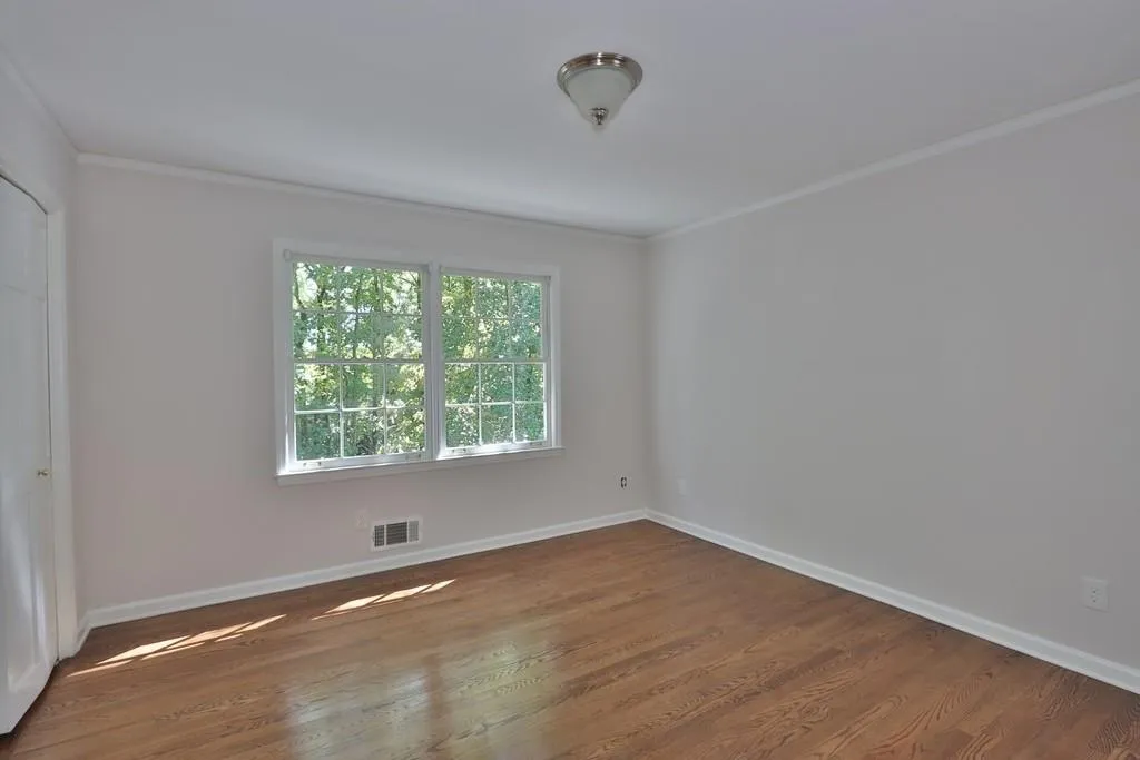 795 Spalding Drive, Sandy Springs, Georgia 30328, 5 Bedrooms Bedrooms, ,4 BathroomsBathrooms,Residential,Sold,795 Spalding Drive,6635871