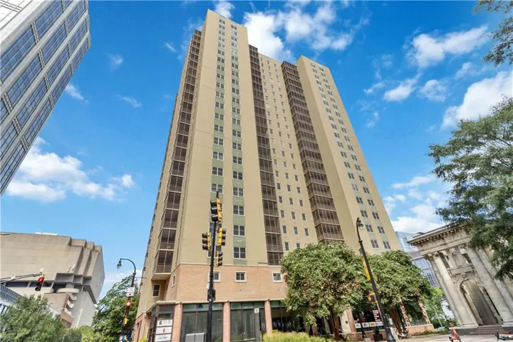 300 Peachtree Street Ne Unit 2n, Atlanta, Georgia 30308