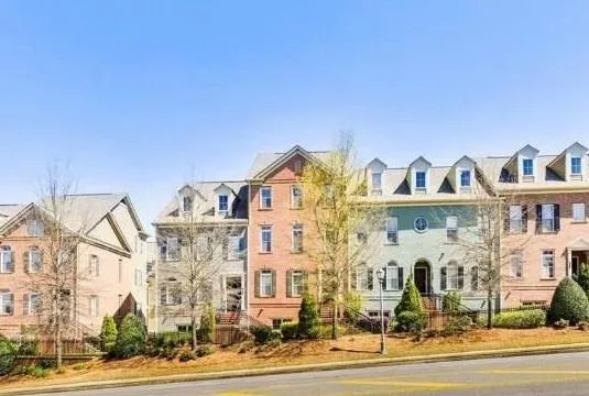 6470 Chariot Street Unit 20, Atlanta, Georgia 30328, 3 Bedrooms Bedrooms, ,3 BathroomsBathrooms,Residential,Sold,6470 Chariot Street Unit 20,6521543