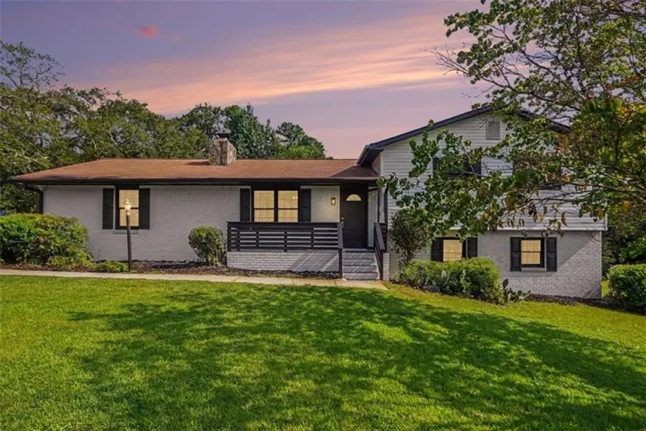 6 Bittersweet Lane, Newnan, Georgia 30263