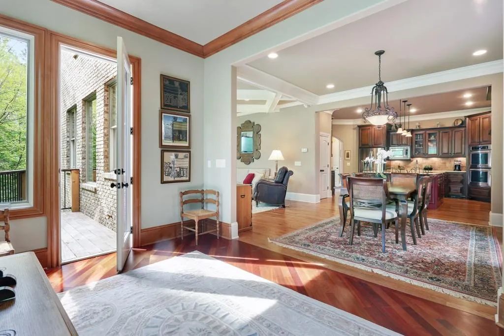 46 High Top Circle, Sandy Springs, Georgia 30328, 4 Bedrooms Bedrooms, ,4 BathroomsBathrooms,Residential,Sold,46 High Top Circle,6004305