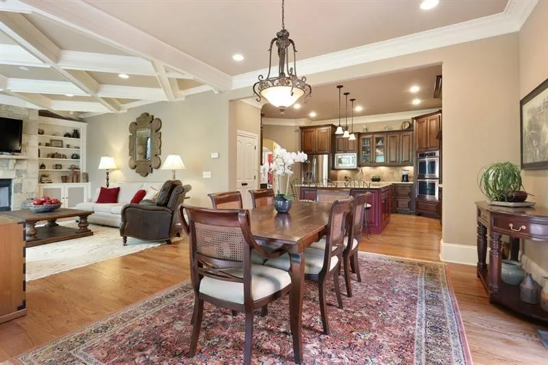46 High Top Circle, Sandy Springs, Georgia 30328, 4 Bedrooms Bedrooms, ,4 BathroomsBathrooms,Residential,Sold,46 High Top Circle,6004305