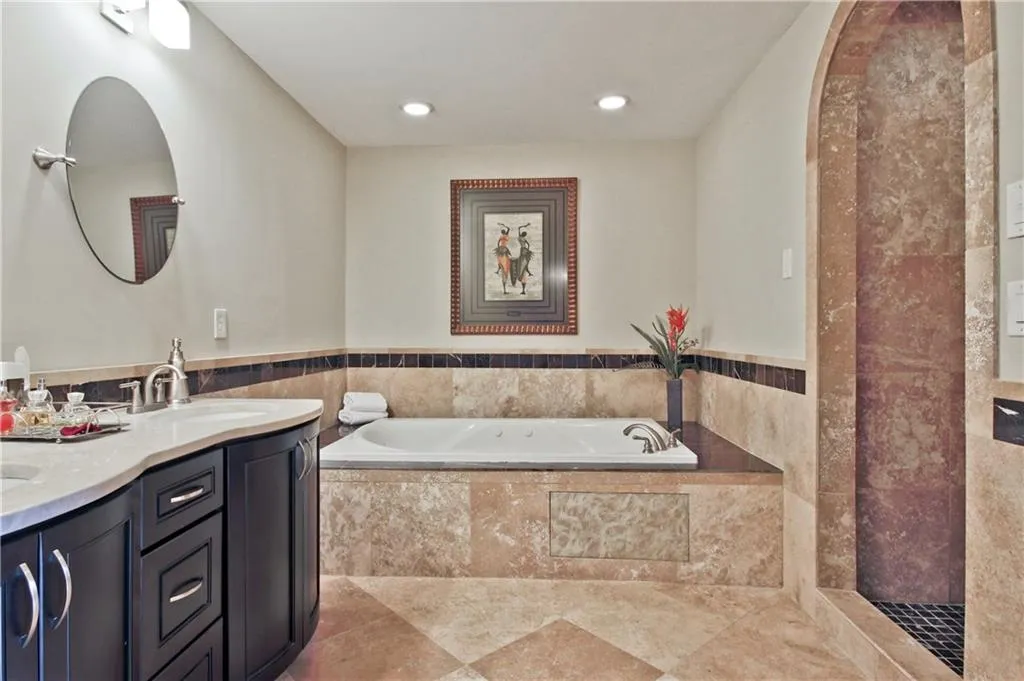 205 Marsh Glen Point, Atlanta, Georgia 30328, 5 Bedrooms Bedrooms, ,3 BathroomsBathrooms,Residential,Sold,205 Marsh Glen Point,5852018
