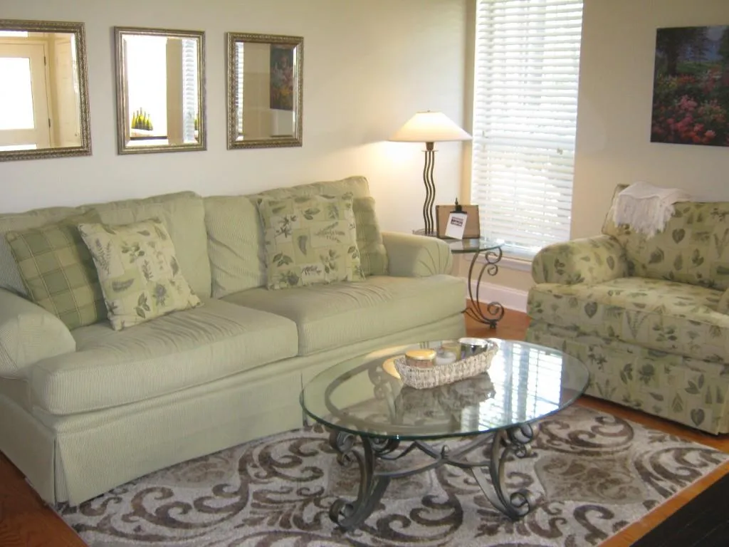 6800 Glenridge Drive Unit 6812d, Sandy Springs, Georgia 30328, 1 Bedroom Bedrooms, ,1 BathroomBathrooms,Residential,Sold,6800 Glenridge Drive Unit 6812d,5669864