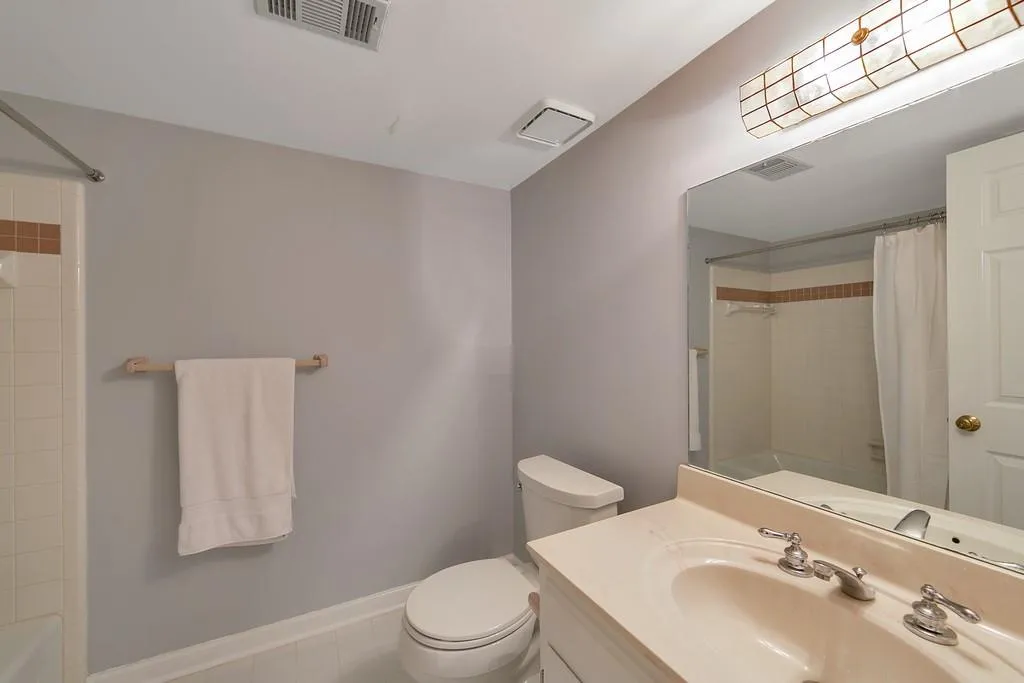 7845 Landowne Drive, Sandy Springs, Georgia 30350, 5 Bedrooms Bedrooms, ,4 BathroomsBathrooms,Residential,Sold,7845 Landowne Drive,6535799