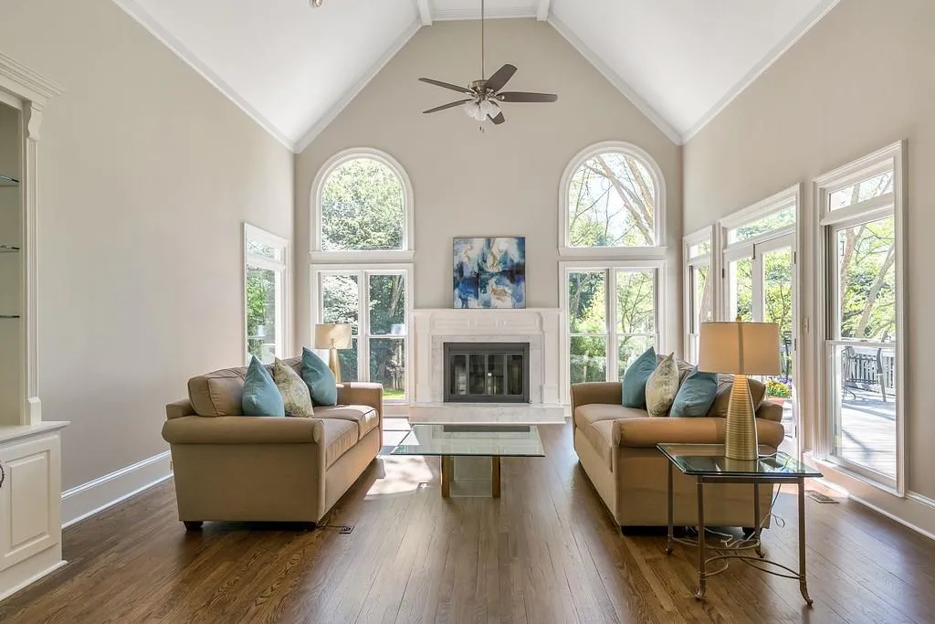 7845 Landowne Drive, Sandy Springs, Georgia 30350, 5 Bedrooms Bedrooms, ,4 BathroomsBathrooms,Residential,Sold,7845 Landowne Drive,6535799