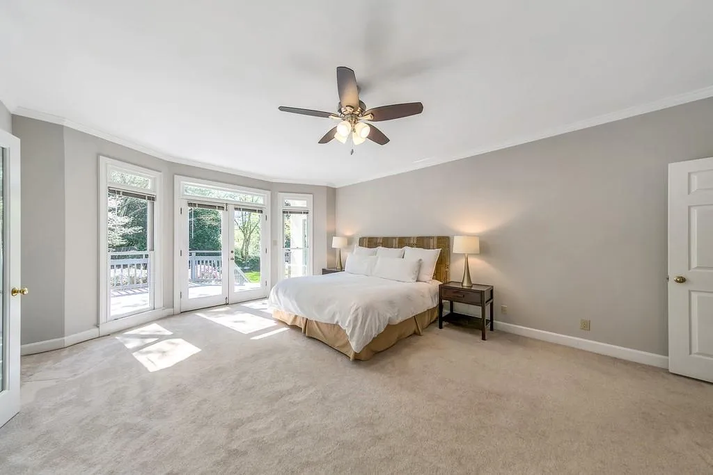 7845 Landowne Drive, Sandy Springs, Georgia 30350, 5 Bedrooms Bedrooms, ,4 BathroomsBathrooms,Residential,Sold,7845 Landowne Drive,6535799