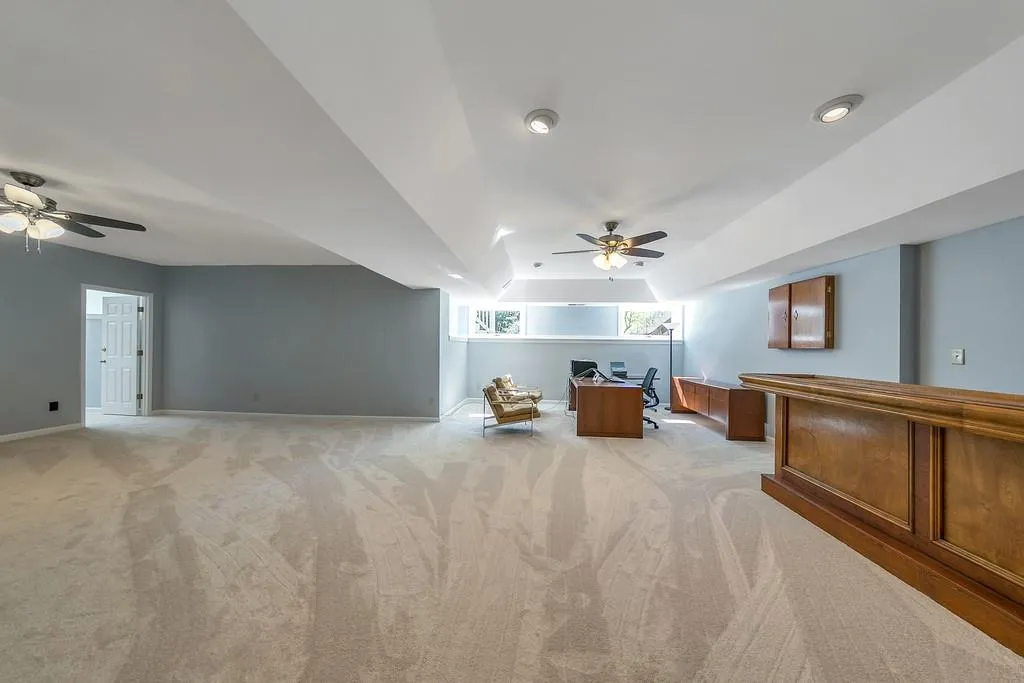 7845 Landowne Drive, Sandy Springs, Georgia 30350, 5 Bedrooms Bedrooms, ,4 BathroomsBathrooms,Residential,Sold,7845 Landowne Drive,6535799