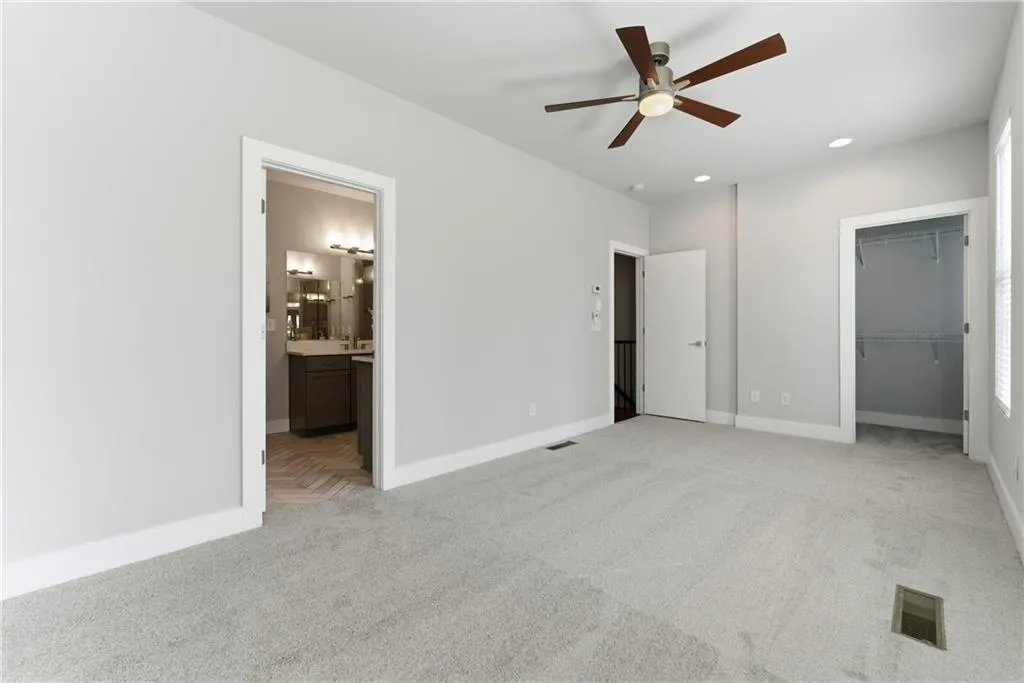 721 Taylor Court, Atlanta, Georgia 30324, 2 Bedrooms Bedrooms, ,2 BathroomsBathrooms,Residential,For Sale,721 Taylor Court,7670036