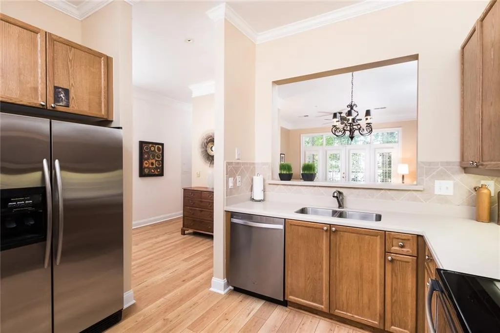 5415 Northland Drive Unit 108, Atlanta, Georgia 30342, 1 Bedroom Bedrooms, ,1 BathroomBathrooms,Residential,Sold,5415 Northland Drive Unit 108,5884929