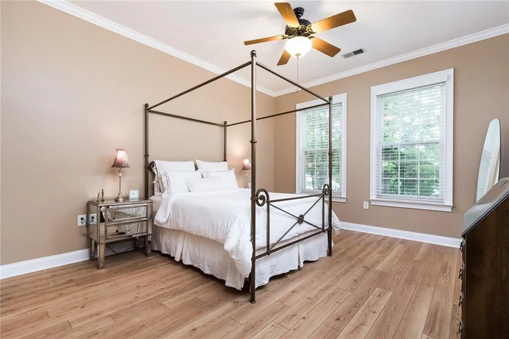 5415 Northland Drive Unit 108, Atlanta, Georgia 30342, 1 Bedroom Bedrooms, ,1 BathroomBathrooms,Residential,Sold,5415 Northland Drive Unit 108,5884929