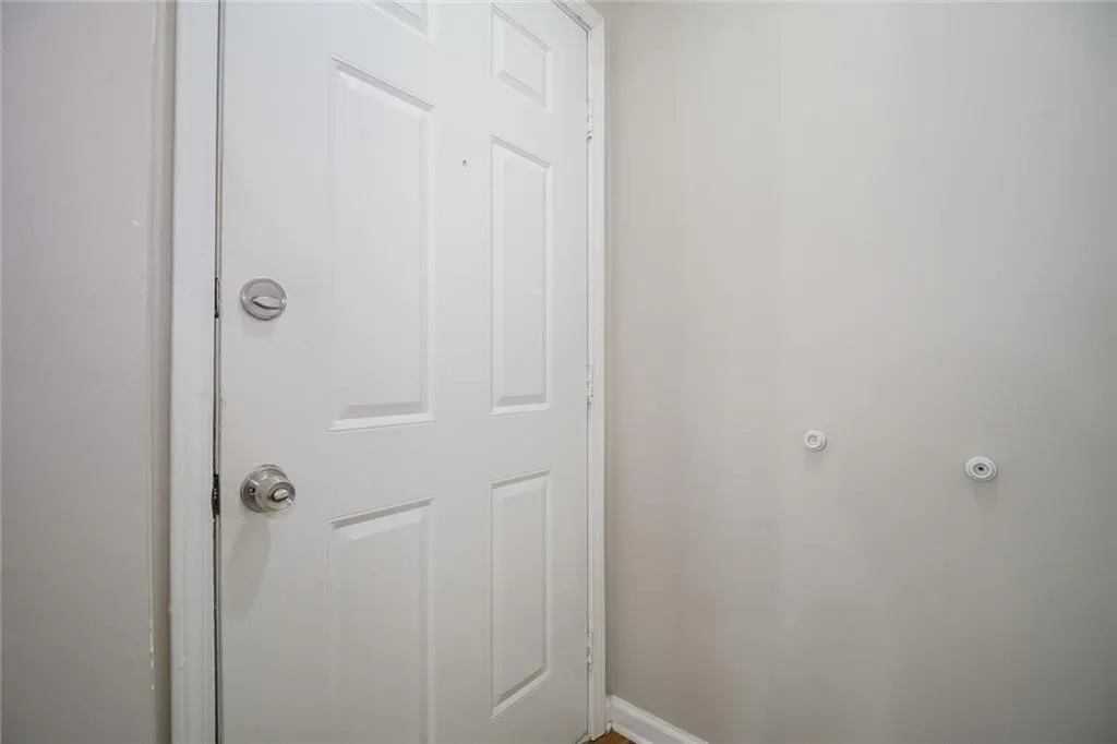 1316 Old Hammond Chase, Sandy Springs, Georgia 30350, 2 Bedrooms Bedrooms, ,2 BathroomsBathrooms,Residential,Sold,1316 Old Hammond Chase,6719875