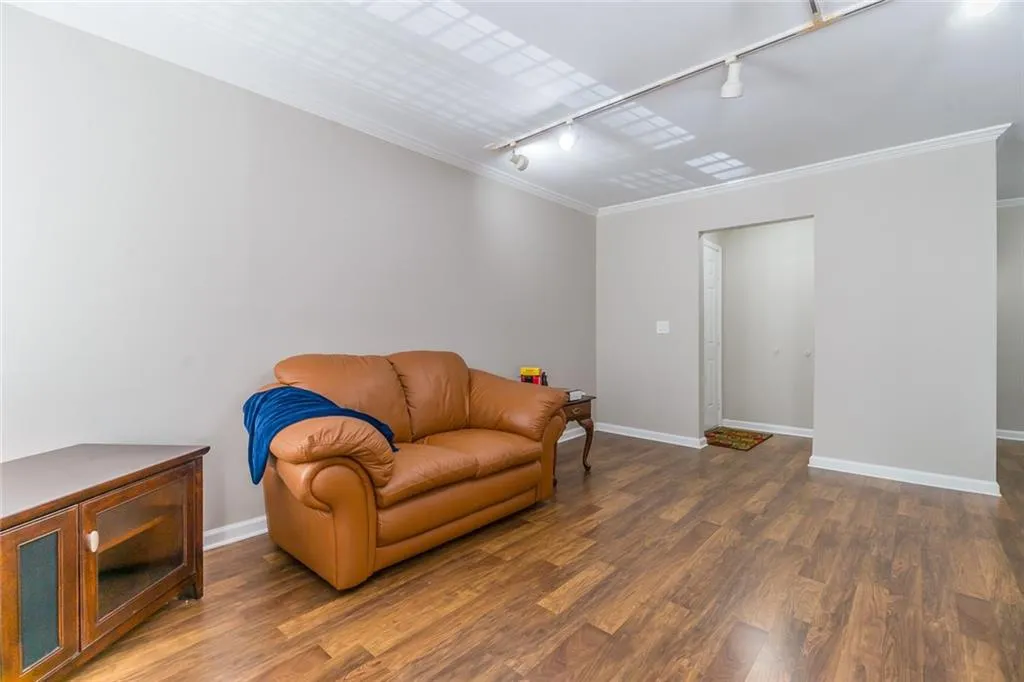 1316 Old Hammond Chase, Sandy Springs, Georgia 30350, 2 Bedrooms Bedrooms, ,2 BathroomsBathrooms,Residential,Sold,1316 Old Hammond Chase,6719875