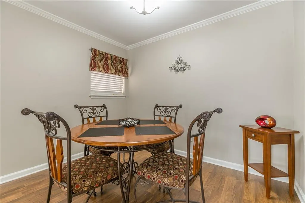 1316 Old Hammond Chase, Sandy Springs, Georgia 30350, 2 Bedrooms Bedrooms, ,2 BathroomsBathrooms,Residential,Sold,1316 Old Hammond Chase,6719875