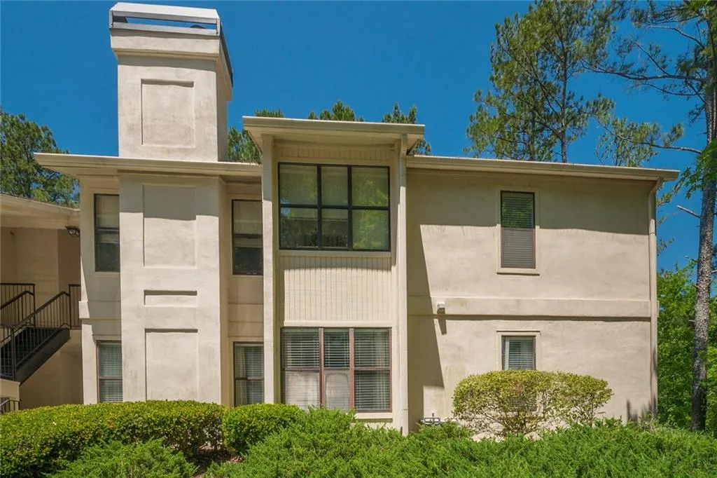 1316 Old Hammond Chase, Sandy Springs, Georgia 30350, 2 Bedrooms Bedrooms, ,2 BathroomsBathrooms,Residential,Sold,1316 Old Hammond Chase,6719875