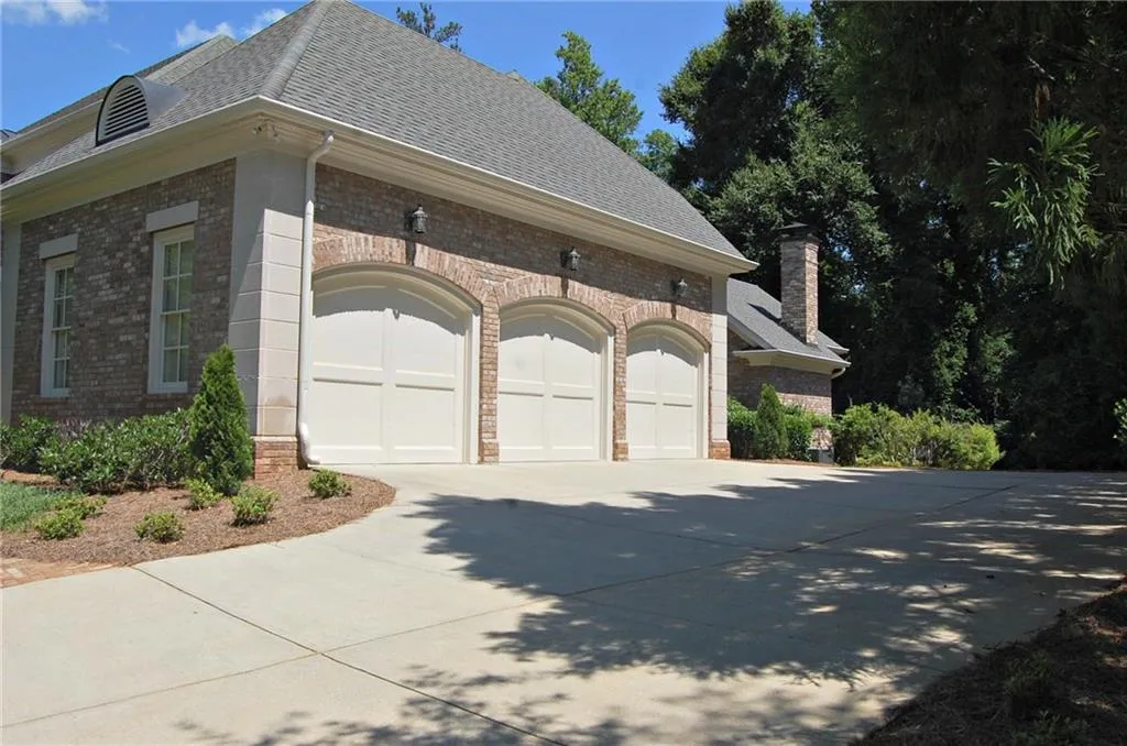 31 Ball Mill Place, Sandy Springs, Georgia 30350, 4 Bedrooms Bedrooms, ,4 BathroomsBathrooms,Residential,Sold,31 Ball Mill Place,5747823