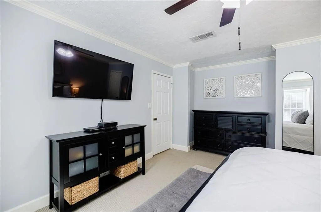12 Palace Green Place Nw, Atlanta, Georgia 30318, 2 Bedrooms Bedrooms, ,2 BathroomsBathrooms,Residential,For Sale,12 Palace Green Place Nw,7621561
