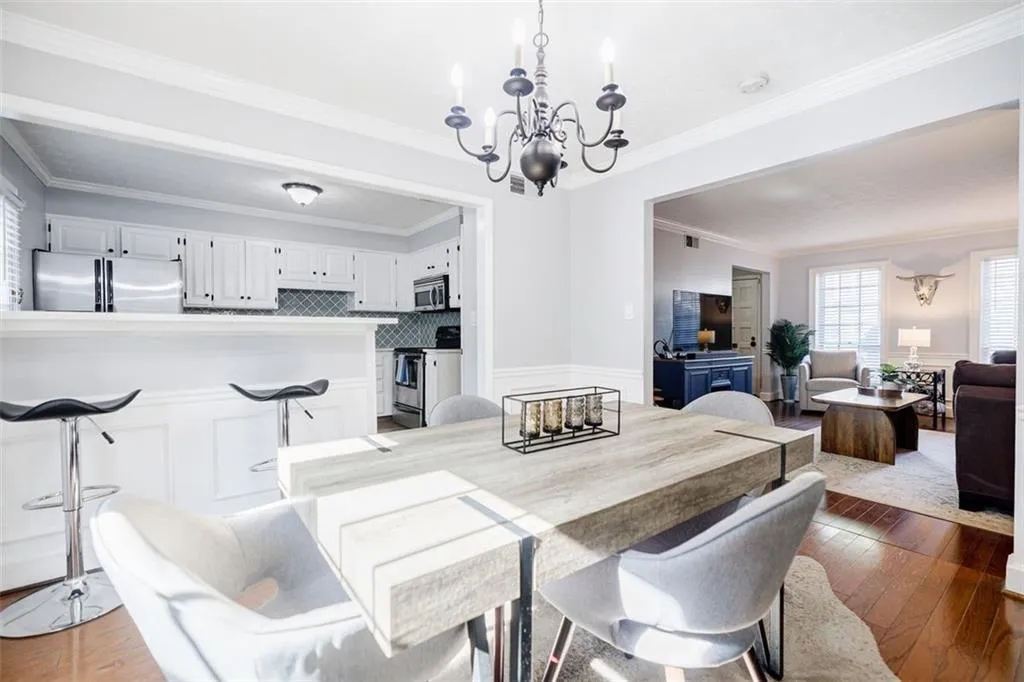 12 Palace Green Place Nw, Atlanta, Georgia 30318, 2 Bedrooms Bedrooms, ,2 BathroomsBathrooms,Residential,For Sale,12 Palace Green Place Nw,7621561
