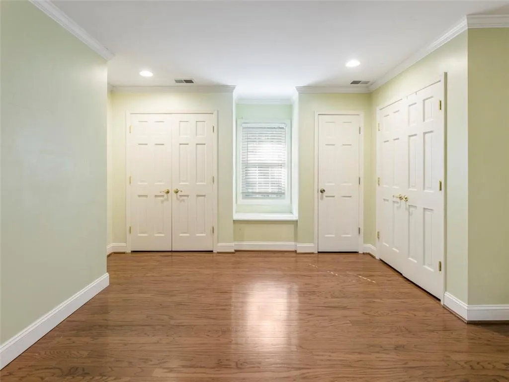 1095 Old Woodbine Road, Atlanta, Georgia 30319, 5 Bedrooms Bedrooms, ,4 BathroomsBathrooms,Residential,Sold,1095 Old Woodbine Road,6969445